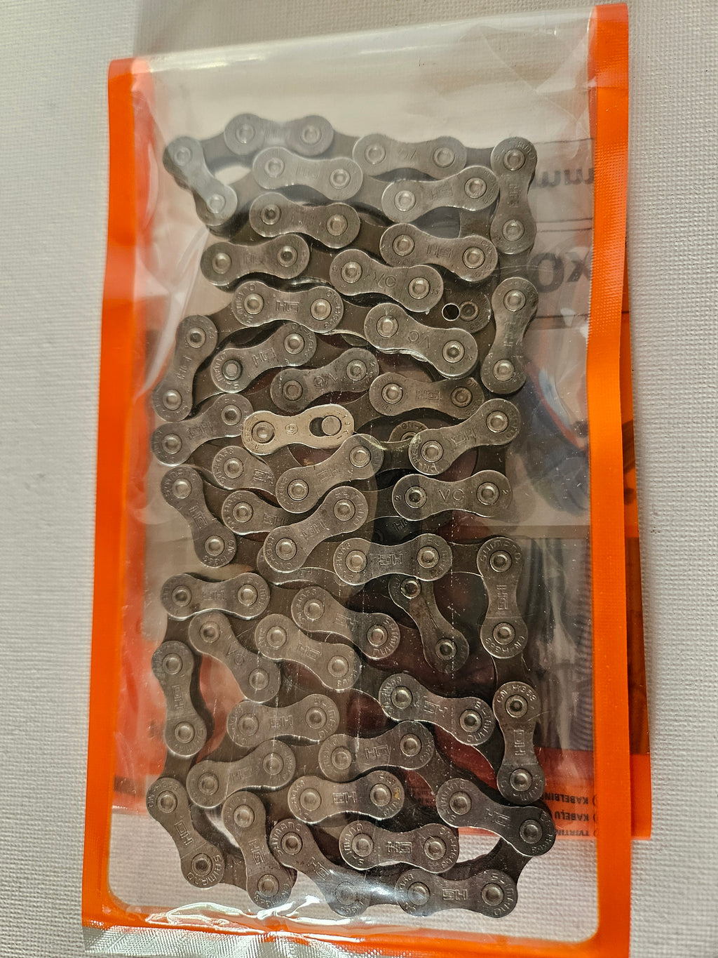 Chaine SHIMANO - 9v