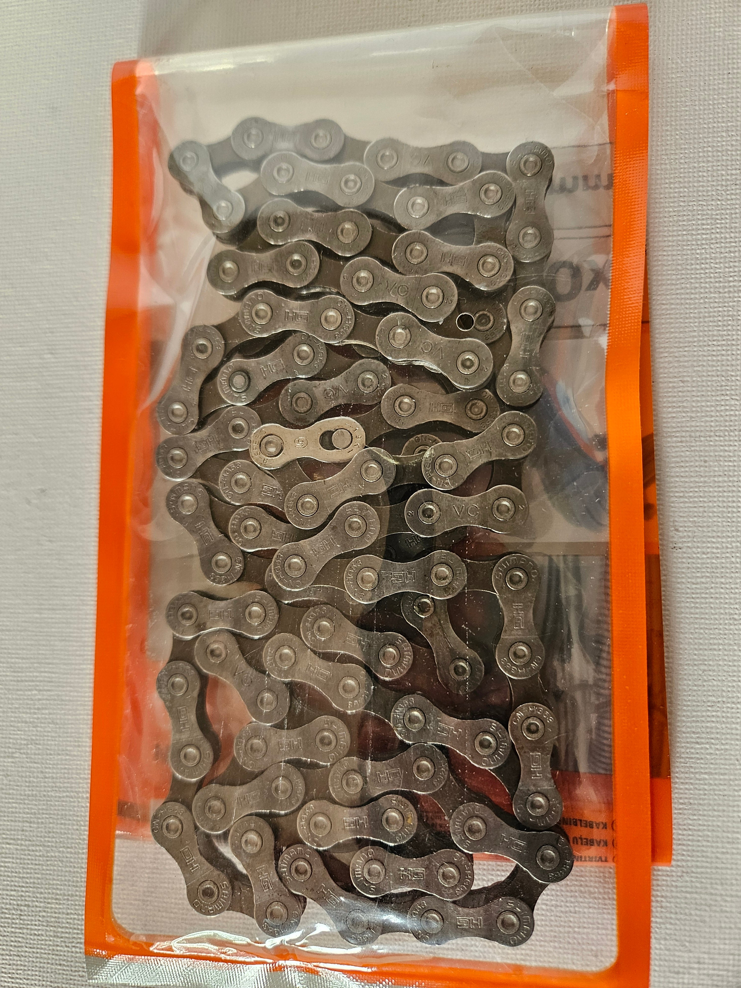 Chaine SHIMANO - 9v