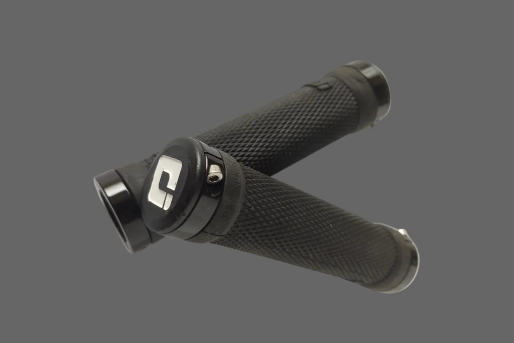 Grips ODI lock-on