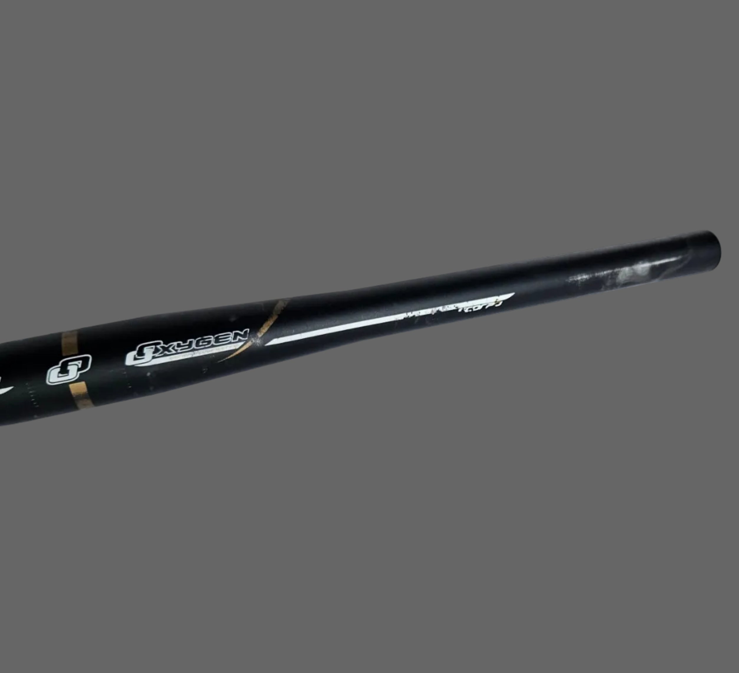 Cintre plat SCORPO - 31.8mm