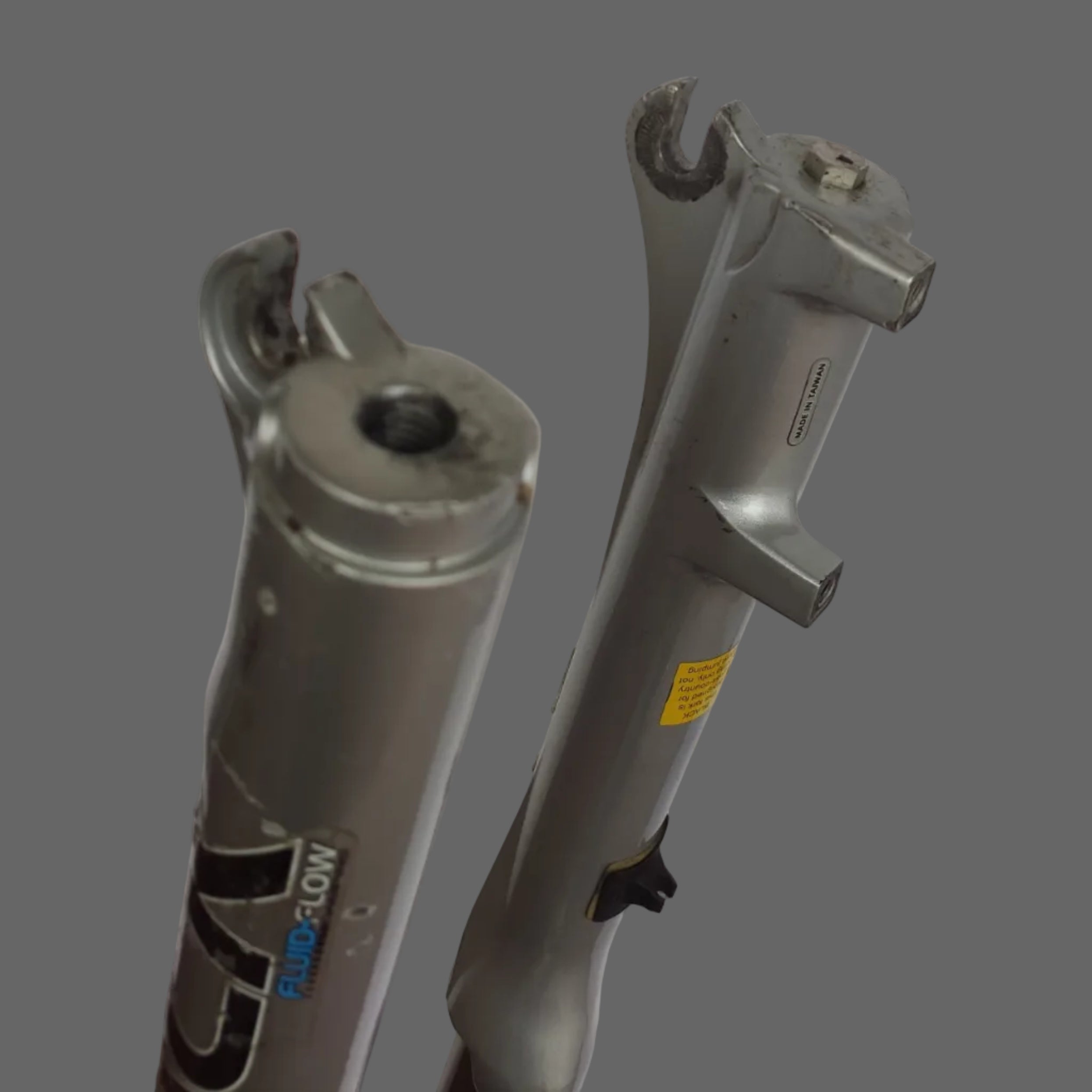 Fourche MANITOU - 26"