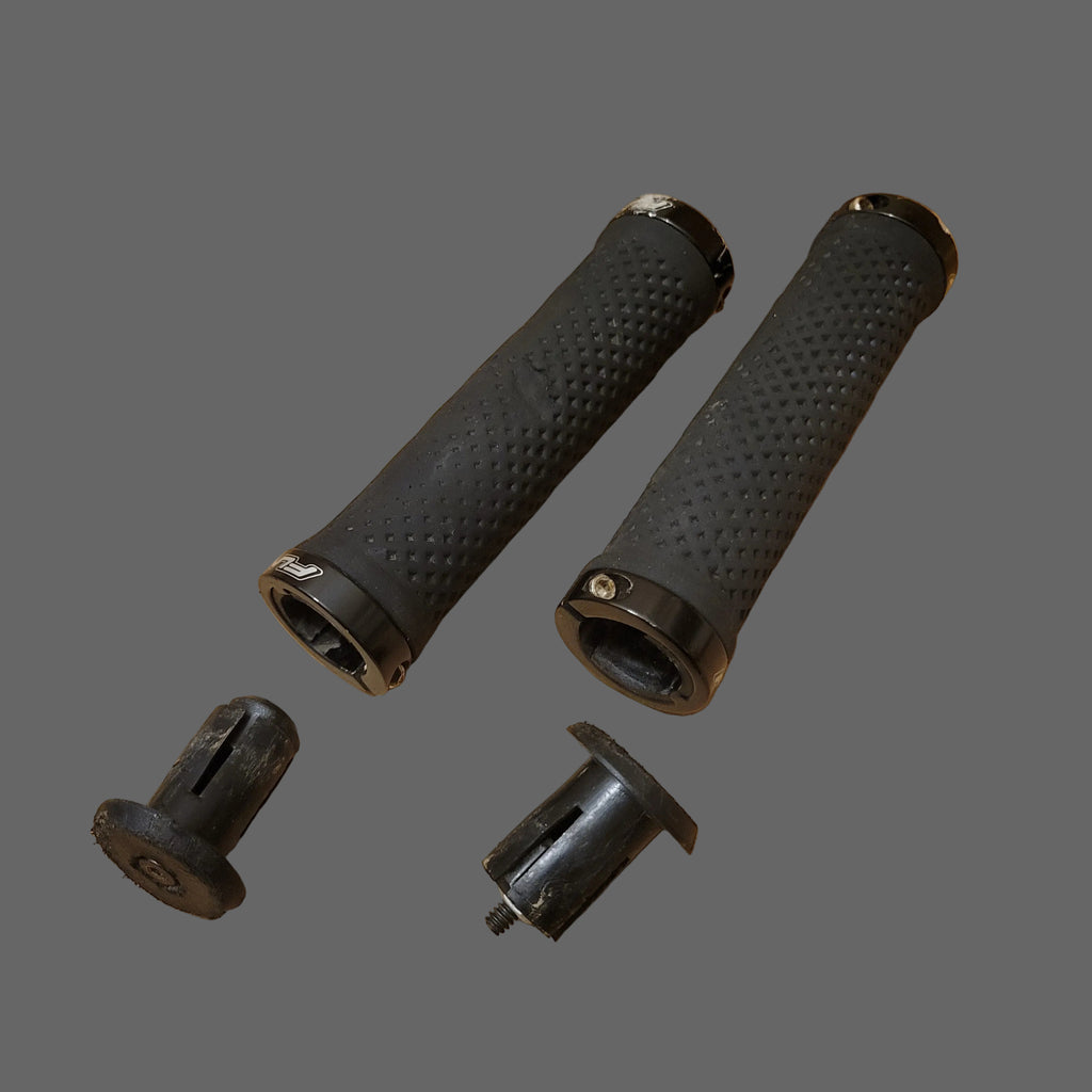 Grips FUNN lock-on