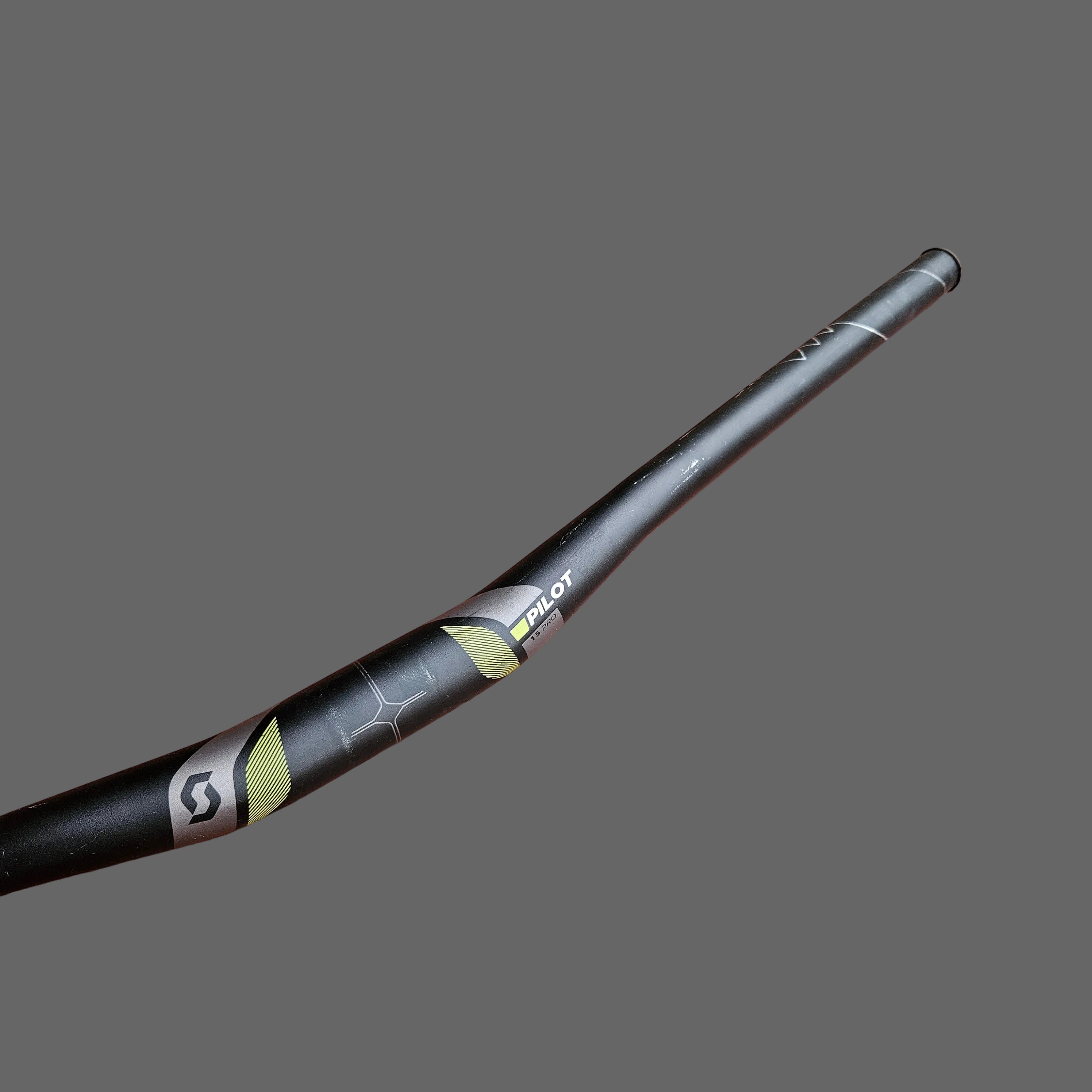 Cintre relevé SCOTT - 31.8mm