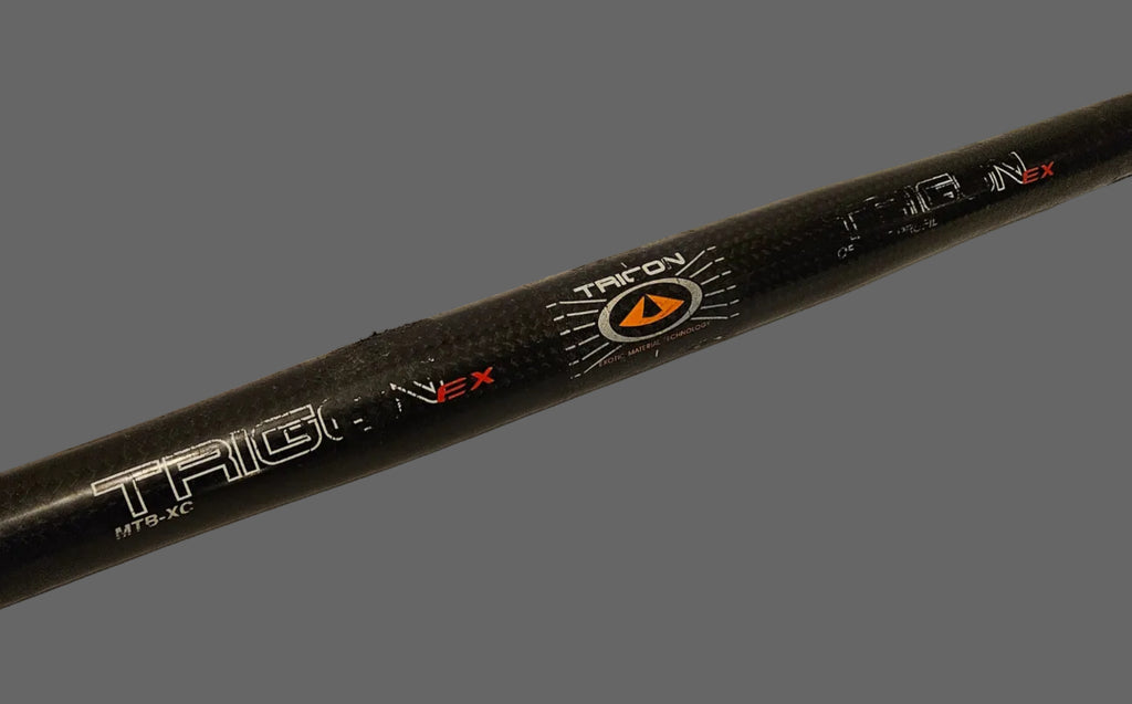 Cintre droit TRIGON - 25.4mm